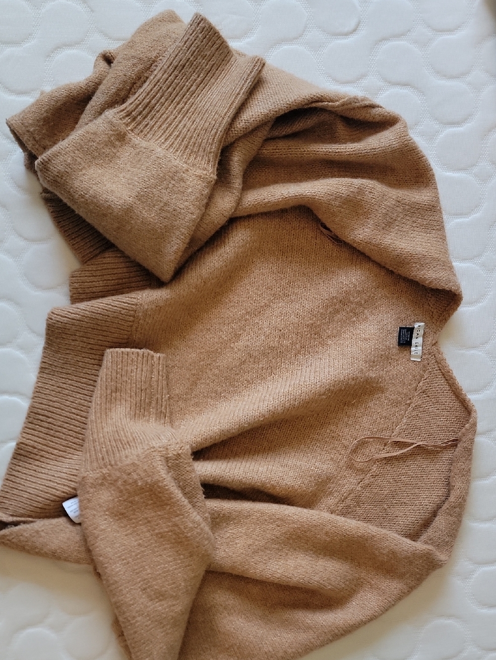 American Eagle Outfitters Women's Camel V-Neck Pullover Sweater